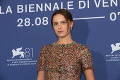 Angélina Woreth al photocall del film Leurs enfants après eux di Zoran Boukherma, Ludovic Boukherma a Venezia 81 il 31 agosto 2024