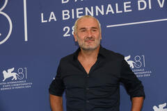 L'attore Gilles Lellouche al photocall del film Leurs enfants après eux di Zoran Boukherma, Ludovic Boukherma a Venezia 81 il 31 agosto 2024