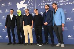 Delegazione del film Baby Invasion di Harmony Korine al photocall a Venezia 81 il 31 agosto 2024