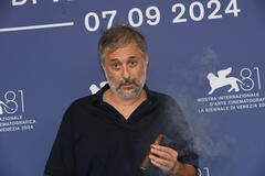 Il regista Harmony Korine al photocall del film Baby Invasion a Venezia 81 il 31 agosto 2024