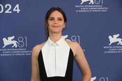 Felicity Jones al photocall del film The brutalist di Brady Corbet a Venezia 81 il 1 settembre 2024