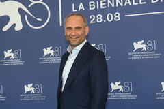 Adrian Vancica al photocall del film Anul nou care n-a fost di Bogdan Mureşanu a Venezia 81 il 1 settembre 2024