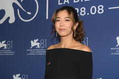 La regista Elizabeth Lo al photocall del suo film Mistress Dispeller a Venezia 81 il 2 settembre 2024