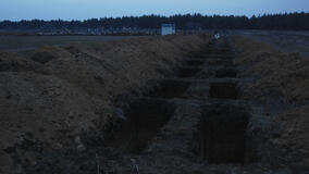 Pisni zemli, shcho povilno horyt' di Olha Zhurba di Olha Zhurba - Immagine dal set