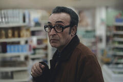 Filippo Luna in Iddu di Fabio Grassadonia e Antonio Piazza