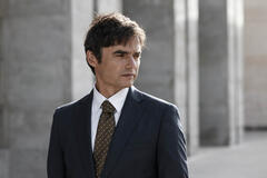 Paolo Briguglia (Roberto Corsaro) in I Fratelli Corsaro