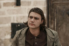 Vittorio Magazzù (Pippo Nocera) in I Fratelli Corsaro