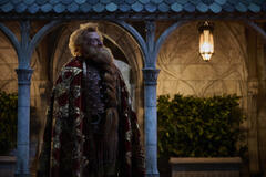 Owain Arthur come Durin in Il Signore degli Anelli: Gli Anelli del Potere 2x05