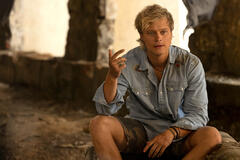 Rudy Pankow come JJ in Outer Banks 3x02