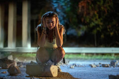 Madison Bailey come Kiara in Outer Banks 3x05