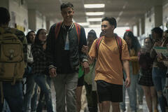 (S-D) Kauchani Bratt come Jimmy e Devin Sampson-Craig come Bryson Largo in Rez Ball