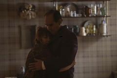 Deirdre O'Connell, Colin Farrell in The Penguin 1x01