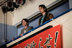 Takumi Saitoh, Akapen Takigawa in The Queen of Villains 1x02 - Immagine dal set