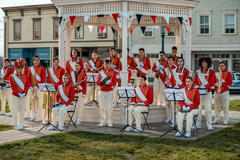 Scenda da Mercoledì 1x03