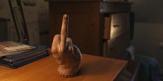 Mano in Mercoledì 1x01