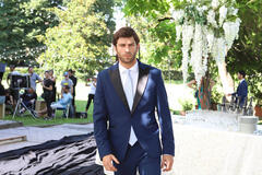 Filippo Contri al matrimonio in Amici per Caso di Max Nardari - Immagine dal set