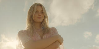 Leila George come Catherine Ravenscroft in Disclaimer 1x02