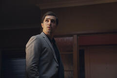 Mike (Phil Dunster) in The Devil's Hour 1x01