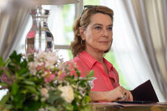 Monica Guerritore in Inganno di Pappi Corsicato 1x01