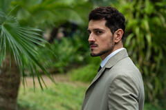 Emanuel Caserio in Inganno di Pappi Corsicato 1x02