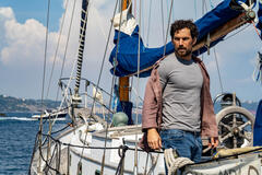 Giacomo Gianniotti in Inganno di Pappi Corsicato 1x03