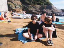 Tecla Insolia e Carlotta Gamba in L'Albero di Sara Petraglia - Immagine dal set