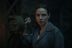 Rebecca Ferguson in Silo 1x02