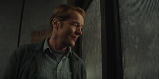 Iain Glen in Silo 1x04