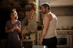 Giuseppe Zeno (Antonio De Santis) sul set di Storia di una famiglia perbene 2x04