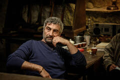 Vanni Bramati (Nicola Straziota) sul set di Storia di una famiglia perbene 2x04