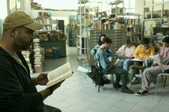 Marco D'Amore, Giuseppe Pirozzi, Maria Esposito, Martina Abbate, Catello Buonocore, Antonio Guerra in Criature