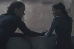 Olivia Williams, Chloe Lea in Dune: Prophecy 1x02