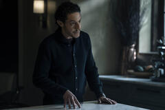 Theo Rossi in The Penguin 1x07