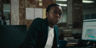 Danielle Deadwyler come Elena Cole in Carry-On