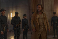 Travis Fimmel in Dune: Prophecy 1x04