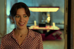 Laura Adriani come Marina in Mica E' Colpa Mia