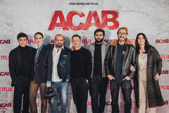 (S-D) Adriano Giannini, Valentina Bellè, Fabrizio Nardi, Michele Alhaique, Pierluigi Gigante, Marco Giallini, Donatella Finocchiaro al photocall di ACAB - La Serie
