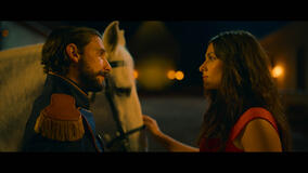 Emiliano Zurita (Monasterio) e Renata Notni (Lolita Marquez) in Amore e Vendetta - Zorro 1x05