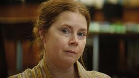 Amy Adams in Nightbitch, scena da trailer