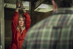 (S-D) Lisa Faulkner come Dana Fells, Felix Garcia Guyer come Reynaldo in Missing You 1x04