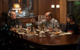 William Hurt, F. Murray Abraham, e Ashly Burch in Mythic Quest 2x07