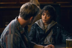 Leo Woodall e Quintessa Swindell in Prime Target 1x03