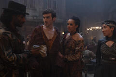 Dónal Finn (Mat Cauthon), Zoë Robins (Nynaeve al'Meara), Kae Alexander (Min) in La Ruota del Tempo - Stagione 3 - First Look