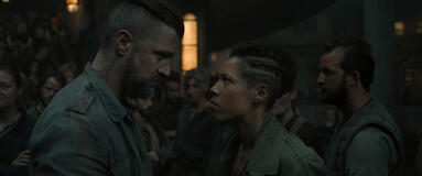 Shane McRae e Remmie Milner in Silo 2x02