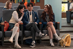 (S-D) Han Bi Ryu come Eunice Kang, Minyeong Choi come Dae Heon Kim, Anna Cathcart come Kitty Song Covey in XO, Kitty 2x05