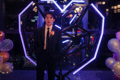 Minyeong Choi come Dae Heon Kim in XO, Kitty 2x07