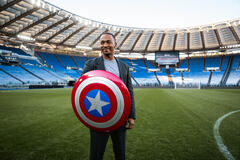 Anthony Mackie per incontrare Francesco Totti e Alessandro Del Piero allo Stadio Olimpico per celebrare l'arrivo al cinema del film Captain America: Brave New World.