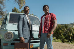 David Oyelowo e Bokeem Woodbine in Government Cheese 1x01