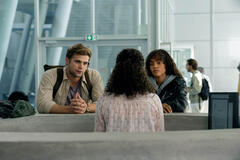 Leo Woodall e Quintessa Swindell in Prime Target 1x06