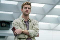 Leo Woodall in Prime Target 1x07